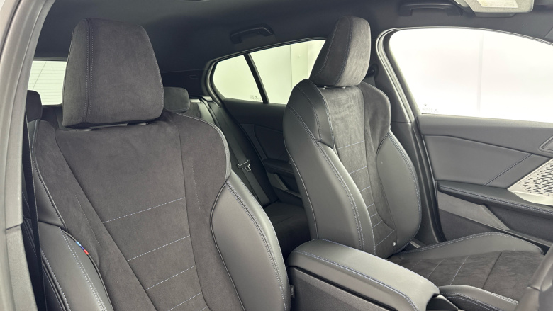 BMW 1 Series 120 M Sport 5dr Step Auto [Tech+ Pack] Petrol Hatchback